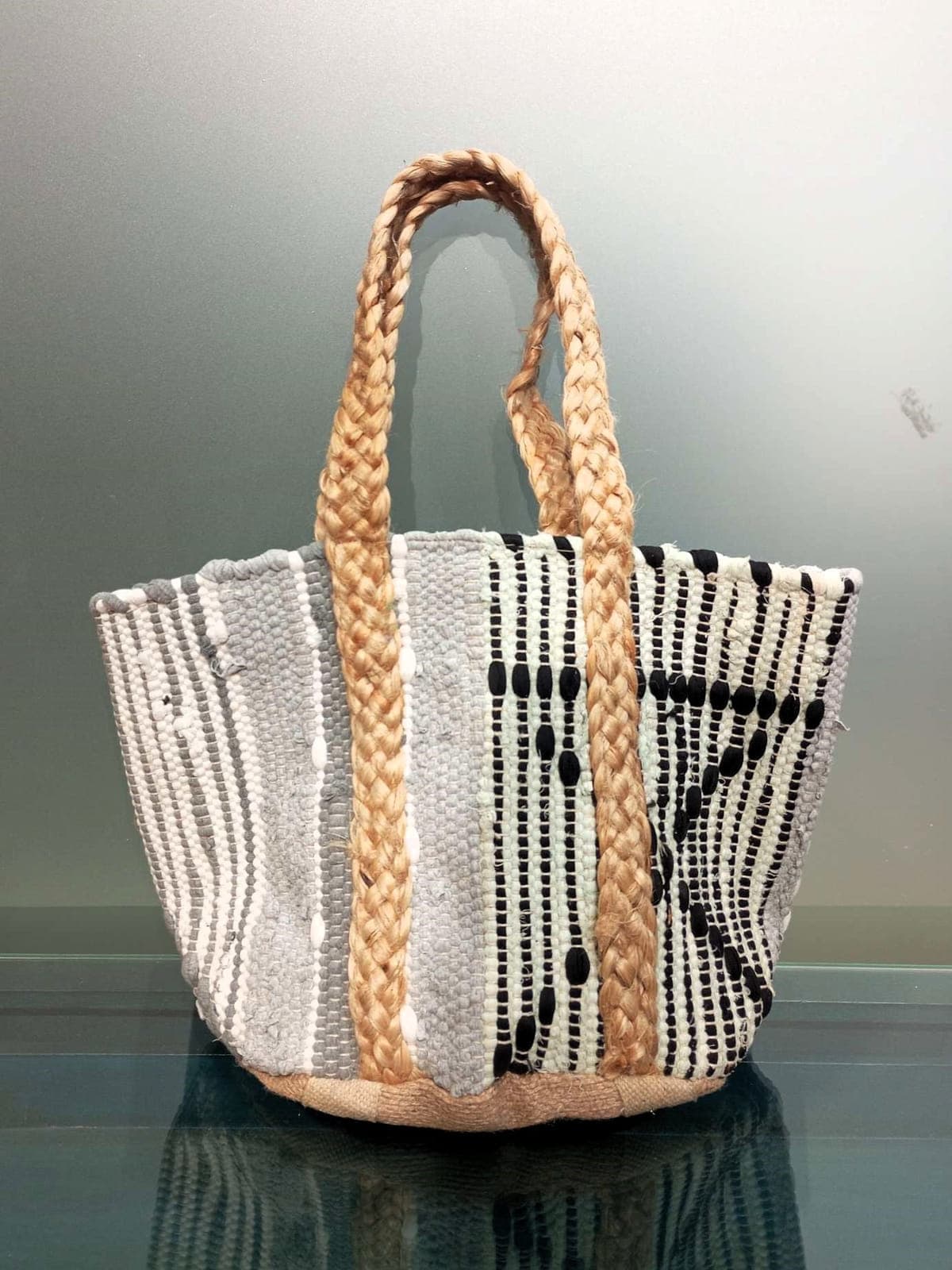 Midnight Weave Artisan Shopper