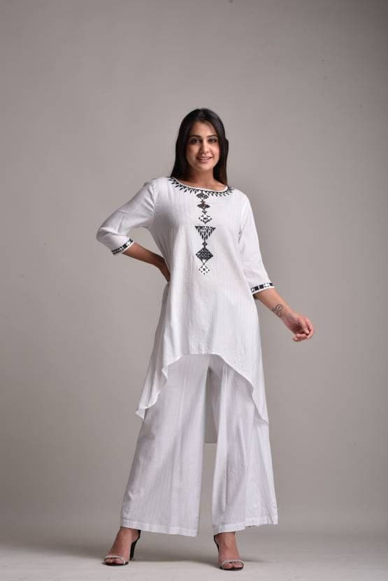 Women Cotton Blend Kurta Palazzo Set