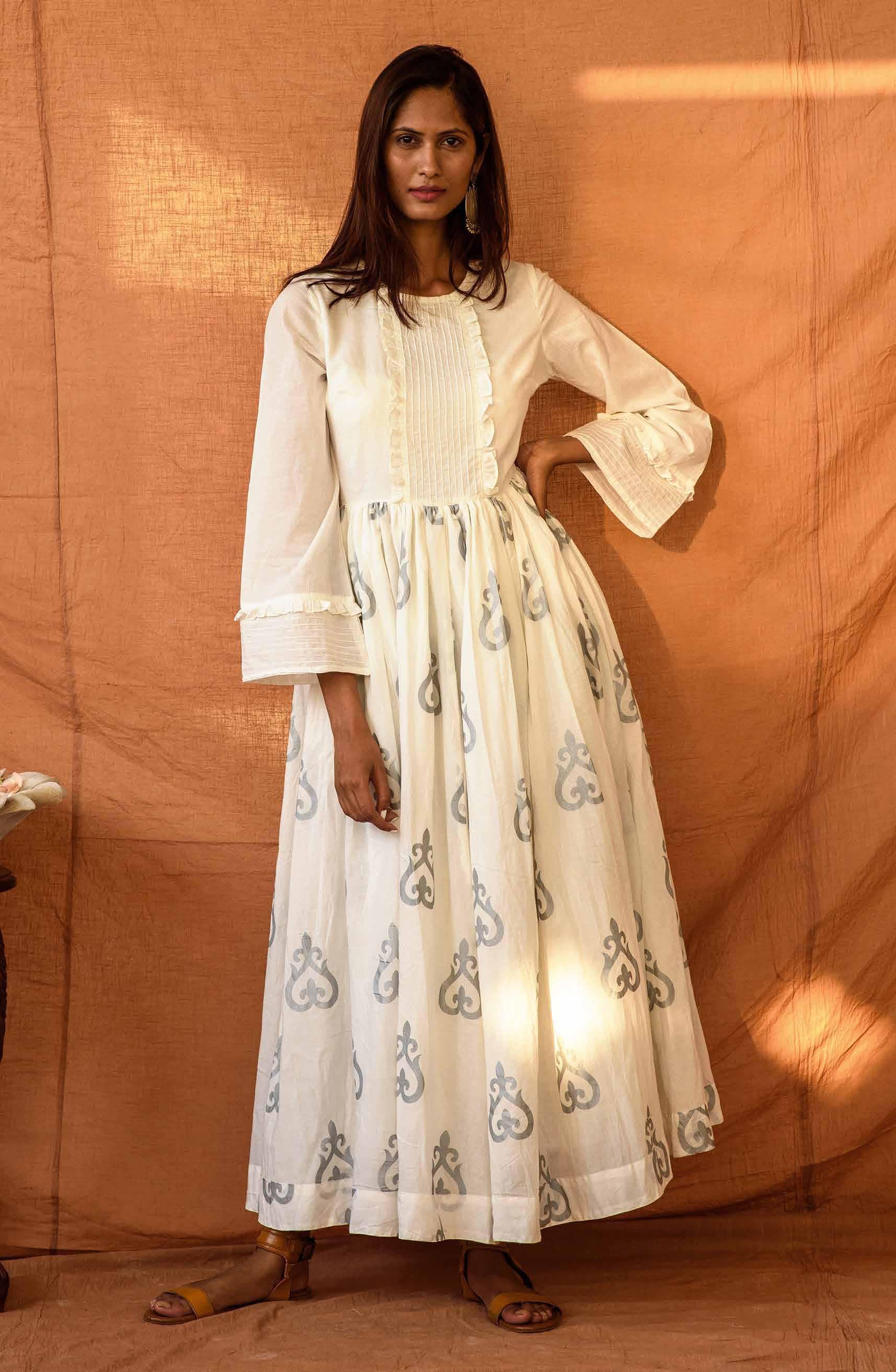 Flared Long Dress With Pin-tucks Detailing.