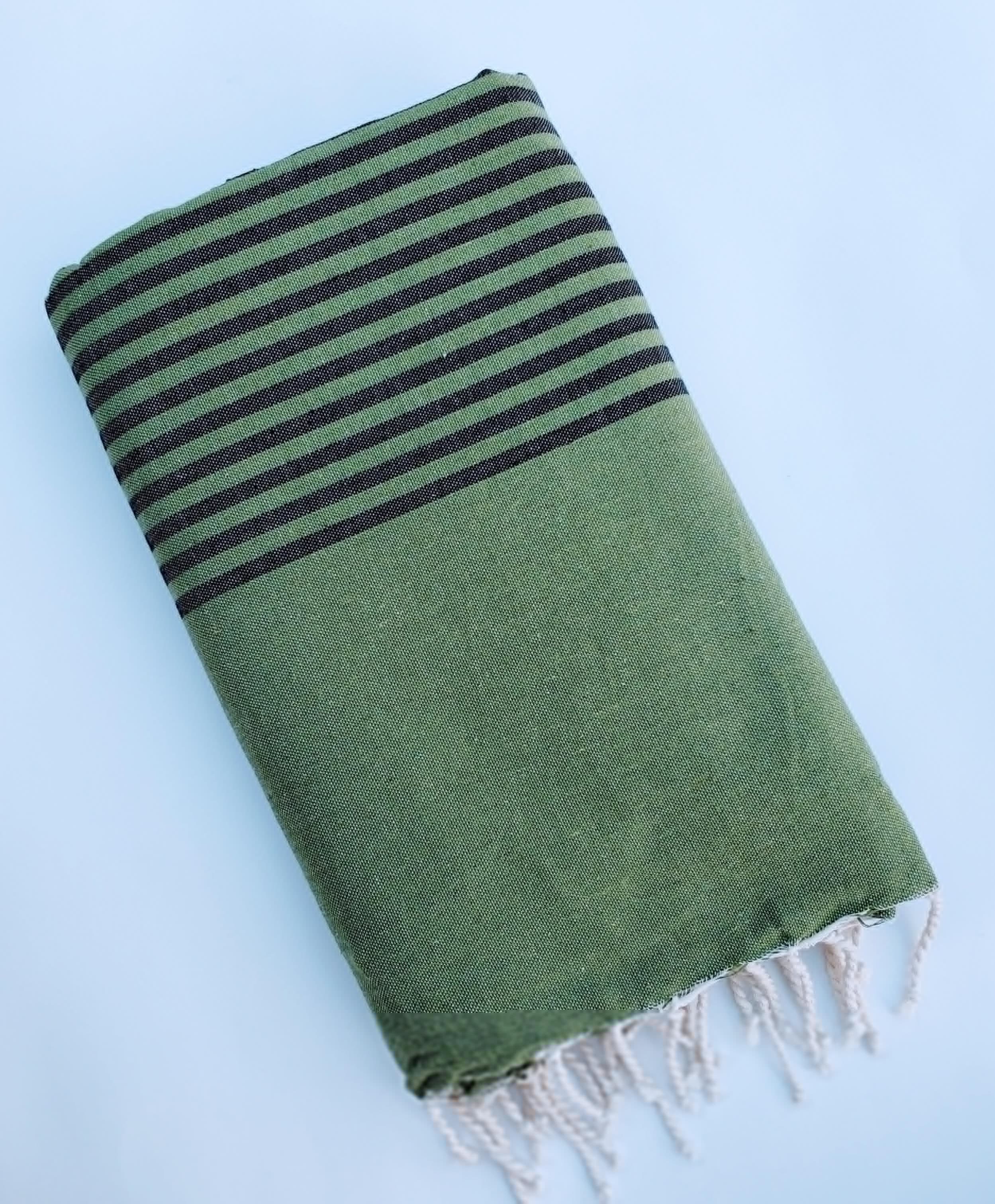 NAVYA TRIPLE GREEN WITH BLACK TURKISH TOWELS