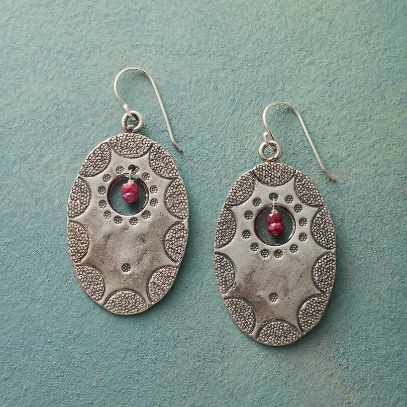 OVAL FLOWER DESIGN SILVER DANGEL EARRING