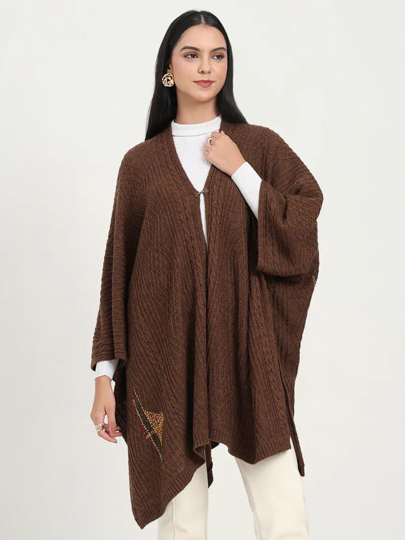 Chestnut Horizon Cape